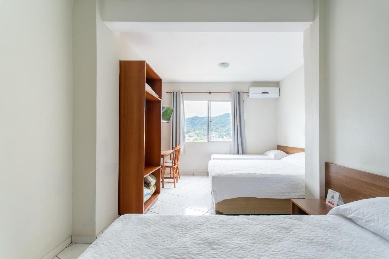 Hotel Dom Rafael Express Санта Мария Екстериор снимка